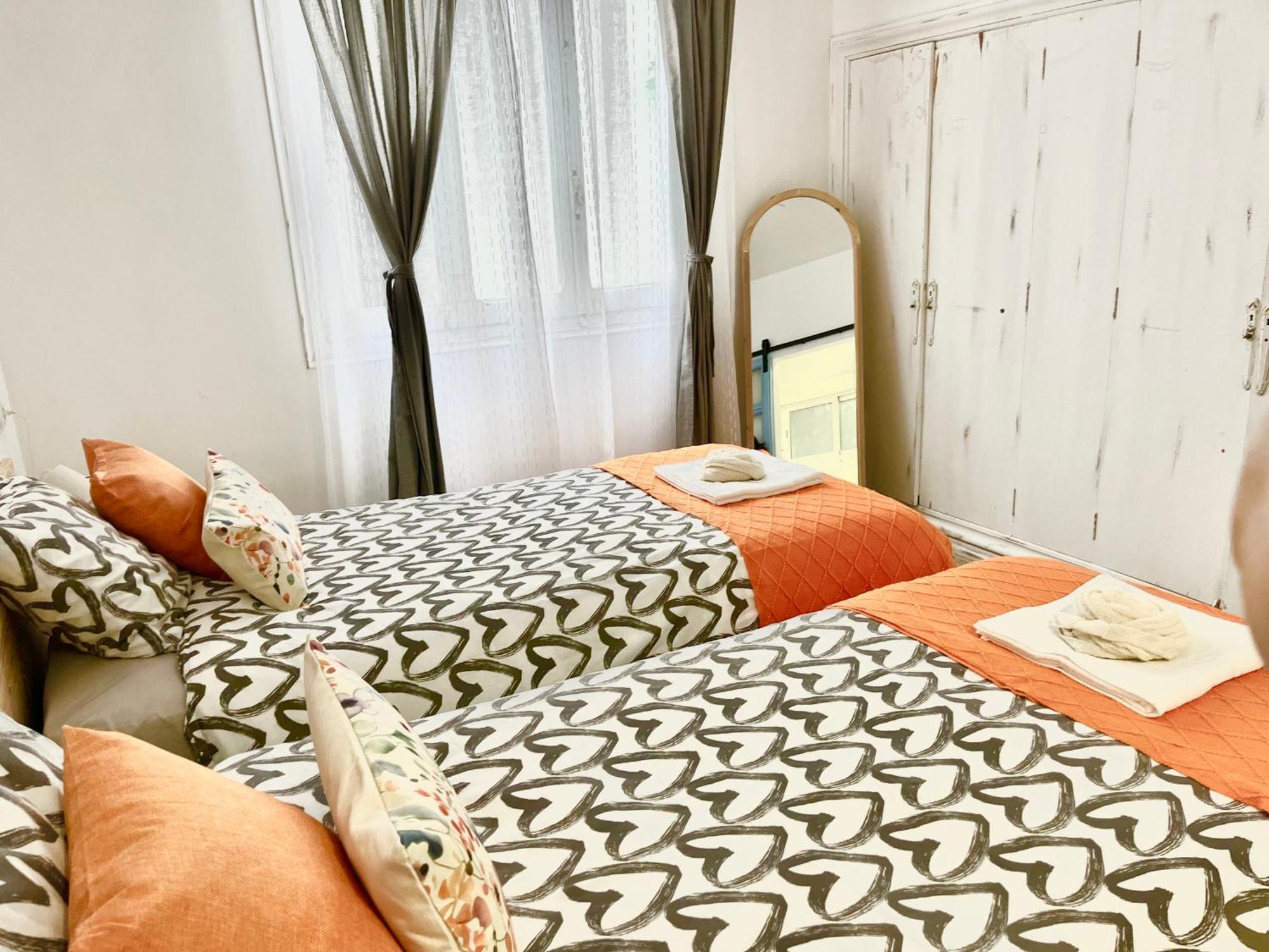 Alzira Bonita Apartamento B Con Patio, La Casella 外观 照片